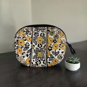 Vera Bradley Wildflower Paisley Quilted Medium Cosmetic Bag
